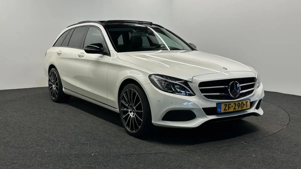 250 Premium Plus|Burmester|Pano|Leer|Navi|Camera|Trekhaak|