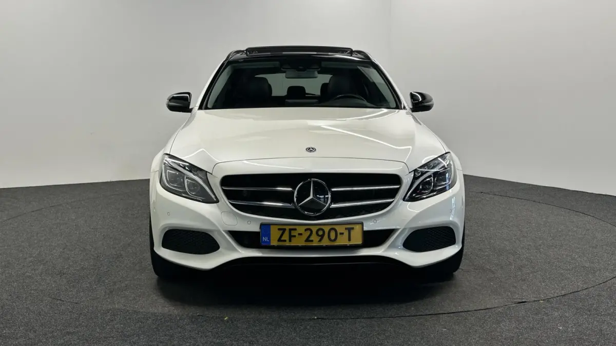250 Premium Plus|Burmester|Pano|Leer|Navi|Camera|Trekhaak|
