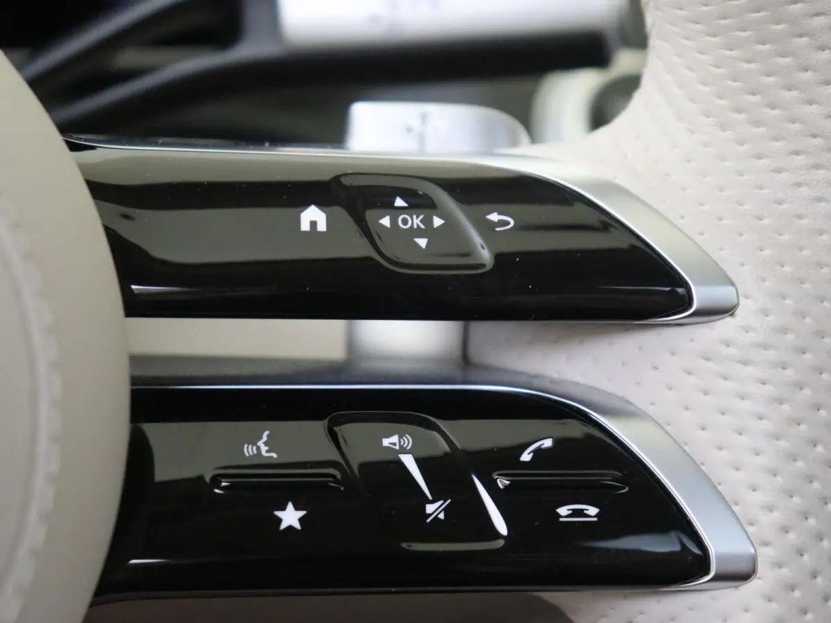 500 4MATIC Lang AMG Line / Panoramadak/ 21 inch/ Aug. Reality Head Up/ Burmester 3D/ Rijassistentiepakket