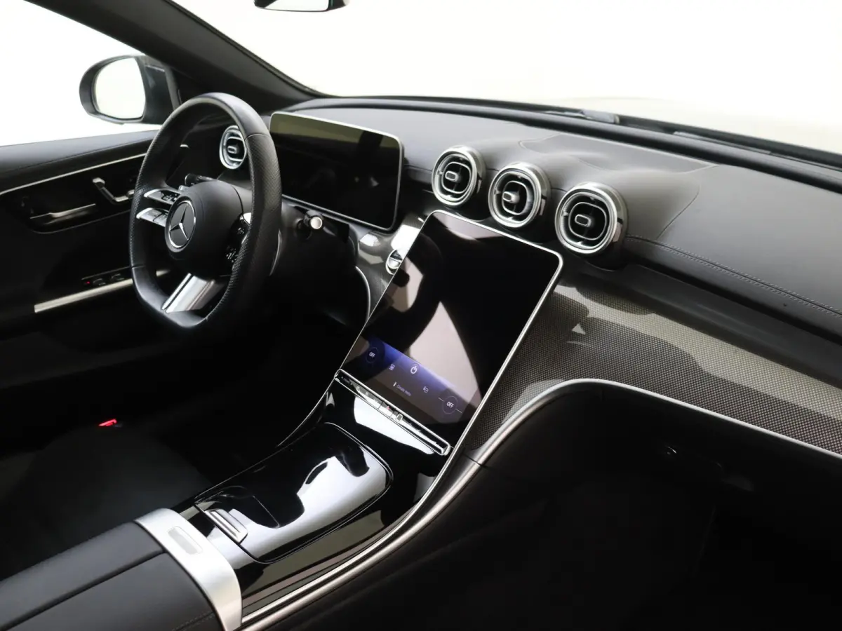 300 e Business Solution AMG / Panoramadak/ 19 inch/ Memory/ Sfeerverlichting