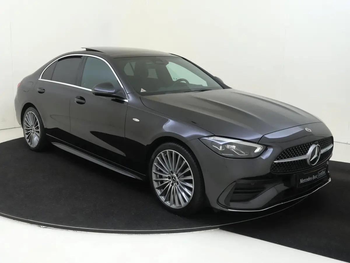 300 e Business Solution AMG / Panoramadak/ 19 inch/ Memory/ Sfeerverlichting