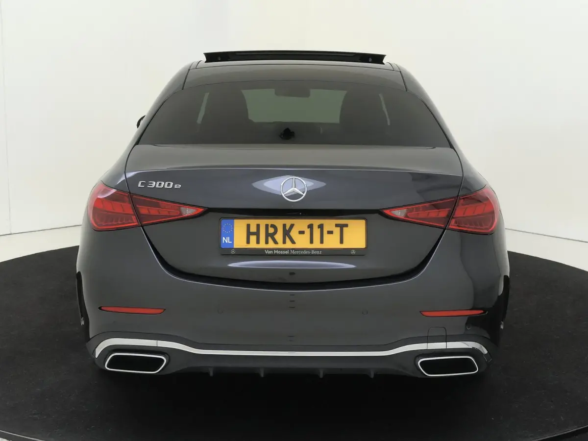 300 e Business Solution AMG / Panoramadak/ 19 inch/ Memory/ Sfeerverlichting