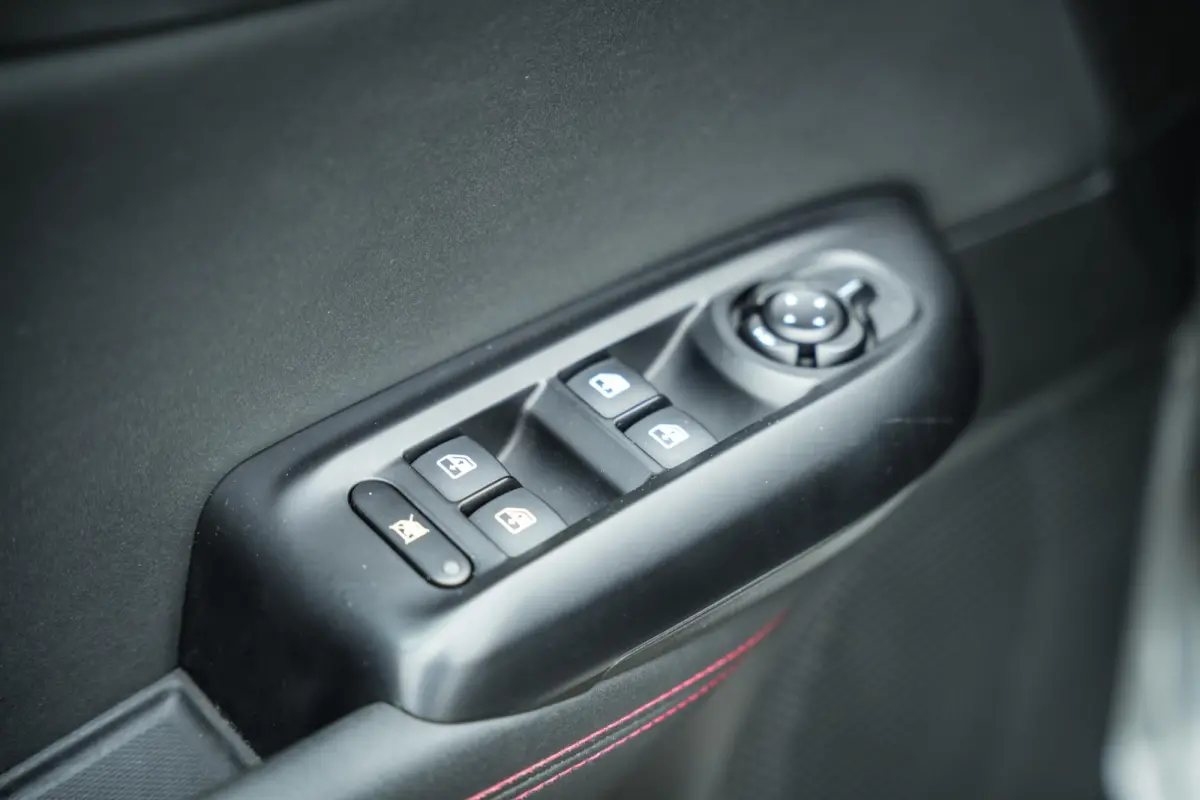 1.5T Hybrid Edizione Speciale | ACC | CarPlay | DAB | Navi | Clima | H.Leder | BTW aftrekbaar |