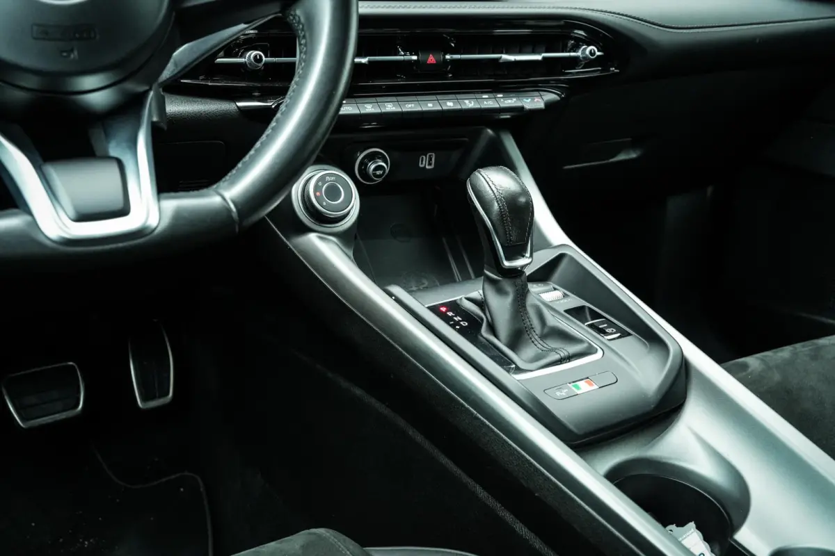1.5T Hybrid Edizione Speciale | ACC | CarPlay | DAB | Navi | Clima | H.Leder | BTW aftrekbaar |