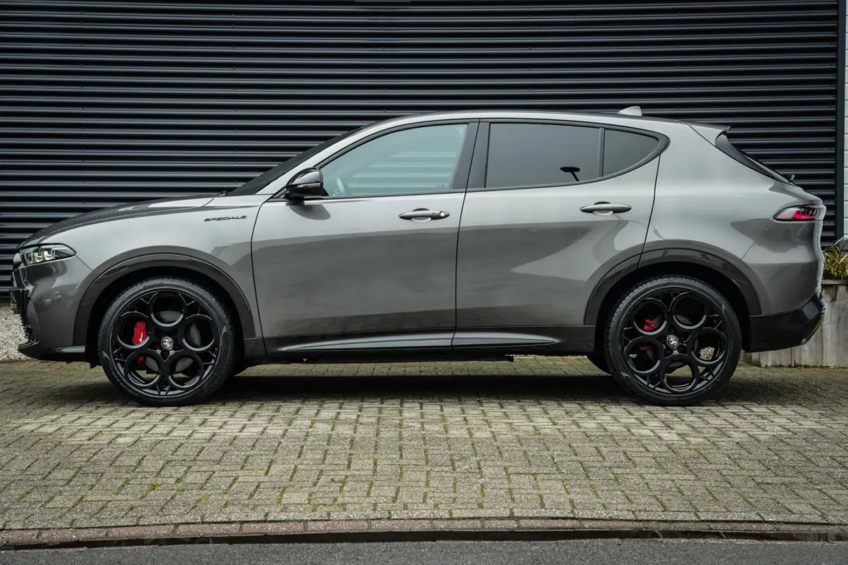 1.5T Hybrid Edizione Speciale | ACC | CarPlay | DAB | Navi | Clima | H.Leder | BTW aftrekbaar |
