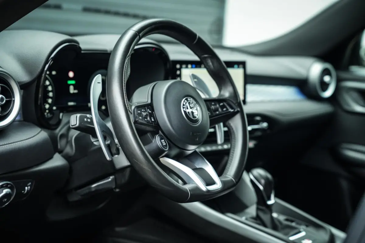 1.5T Hybrid Edizione Speciale | ACC | CarPlay | DAB | Navi | Clima | H.Leder | BTW aftrekbaar |