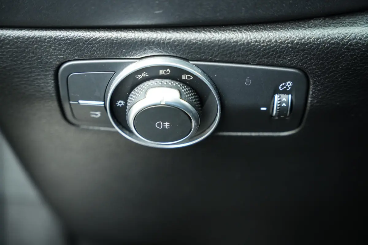 1.5T Hybrid Edizione Speciale | ACC | CarPlay | DAB | Navi | Clima | H.Leder | BTW aftrekbaar |