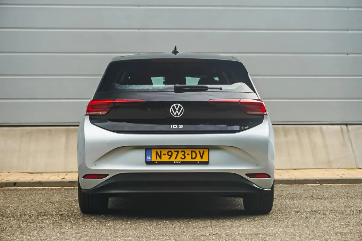 204pk Life 58 kWh | Navigatie | Stoelverwarming | Adaptive Cruise