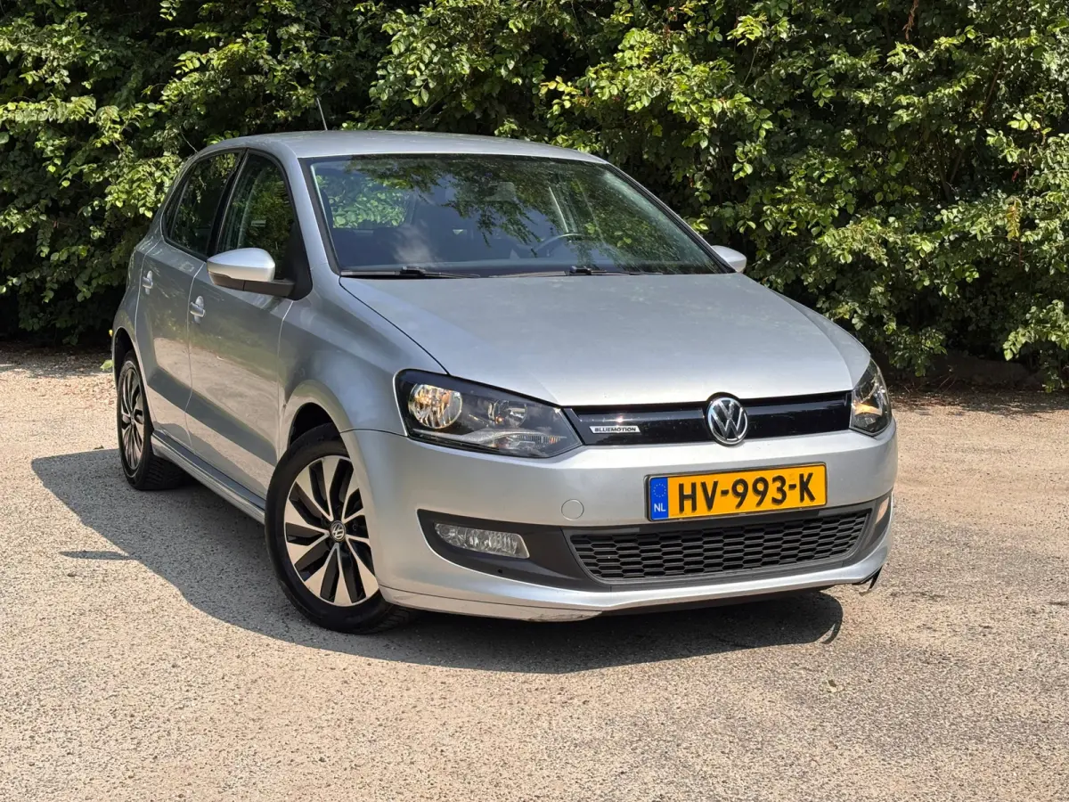 1.0 BlueMotion | Cruise control + Navi Nu € 5.475,- !!!