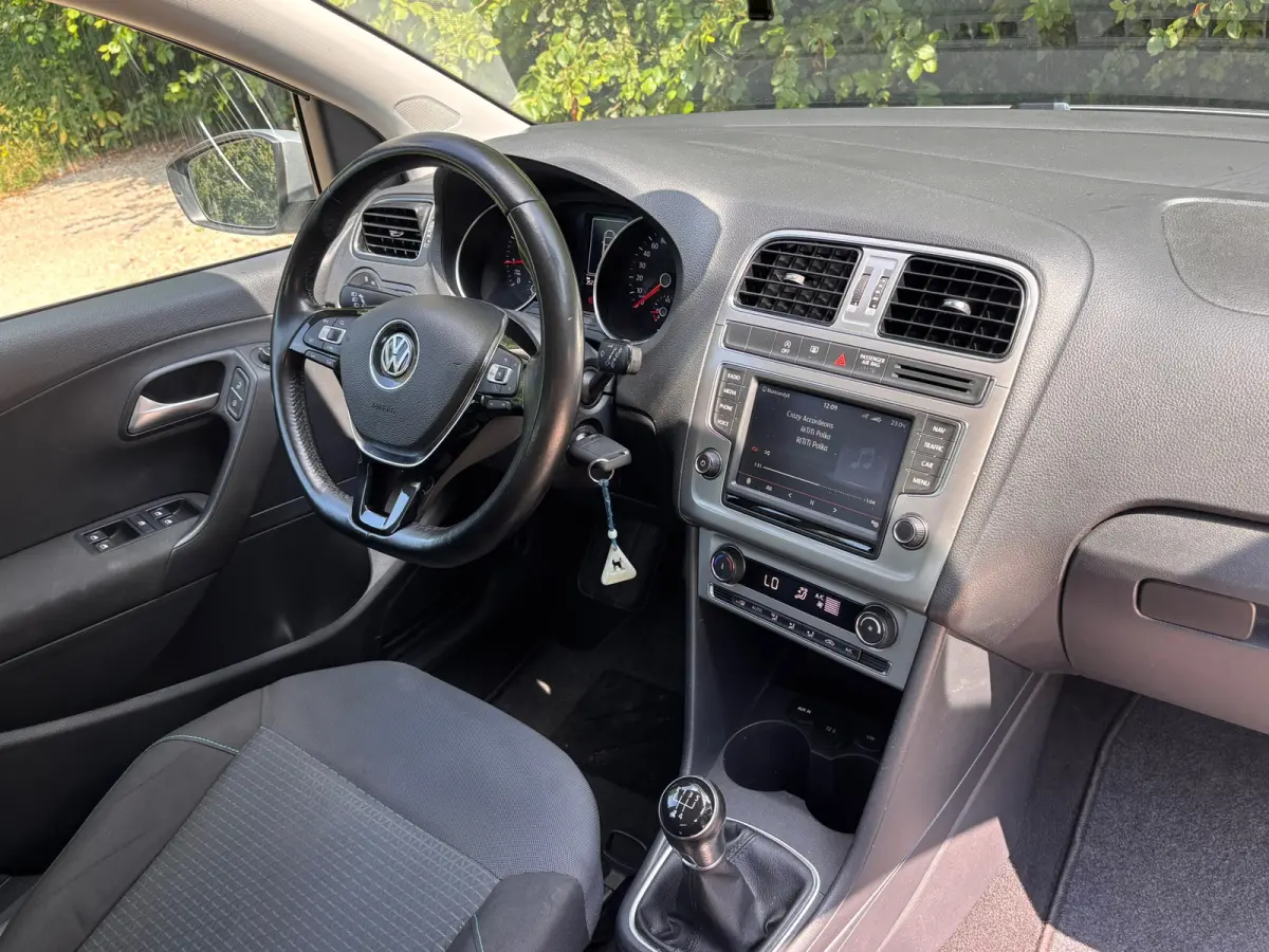 1.0 BlueMotion | Cruise control + Navi Nu € 5.475,- !!!