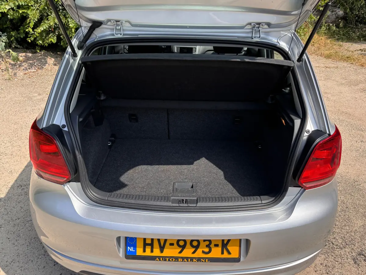 1.0 BlueMotion | Cruise control + Navi Nu € 5.475,- !!!