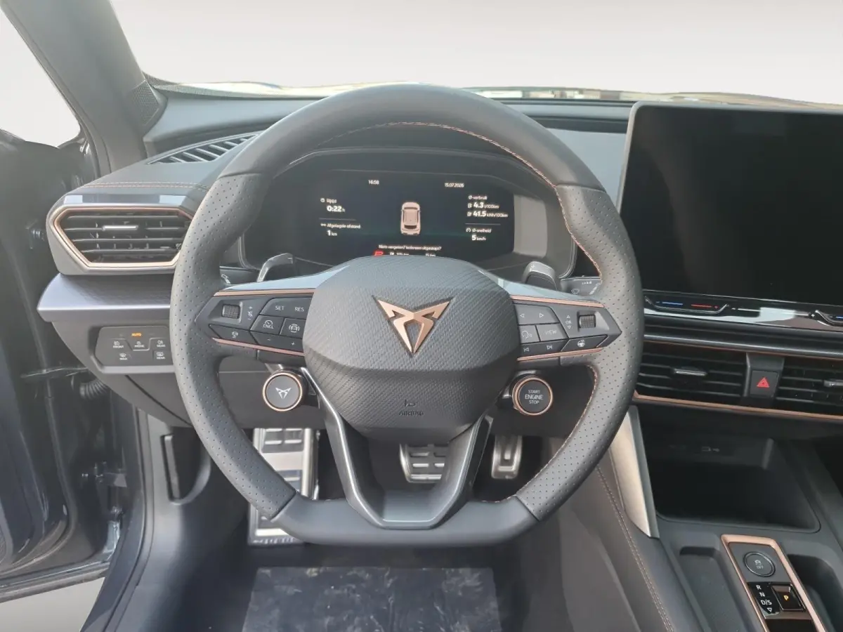 1.5 TSI e-Hybrid Business | Trekhaak | Panoramaschuifdak | Appel Carplay / Android Auto | Camera | Stoel en stuurverwarming |