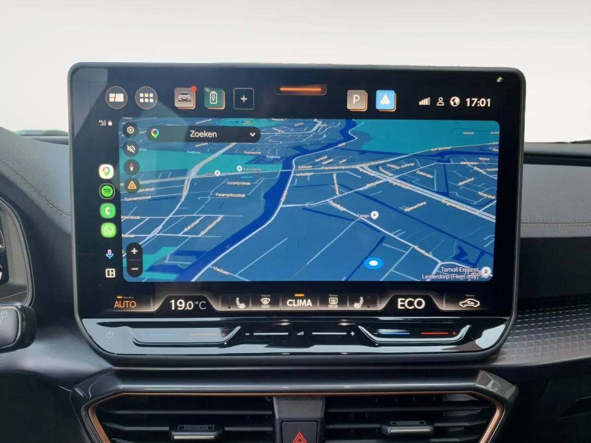 1.5 TSI e-Hybrid Business | Trekhaak | Panoramaschuifdak | Appel Carplay / Android Auto | Camera | Stoel en stuurverwarming |