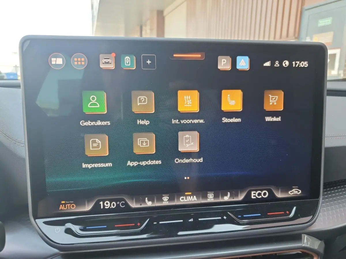 1.5 TSI e-Hybrid Business | Trekhaak | Panoramaschuifdak | Appel Carplay / Android Auto | Camera | Stoel en stuurverwarming |