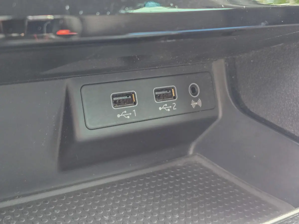 1.4 FR AUTOMAAT|CARPLAY|CAMERA|STOELVERW.