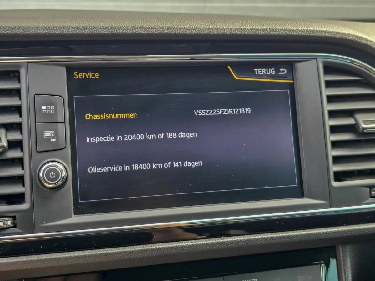 1.4 FR AUTOMAAT|CARPLAY|CAMERA|STOELVERW.