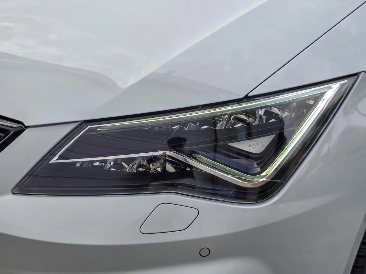 1.4 FR AUTOMAAT|CARPLAY|CAMERA|STOELVERW.