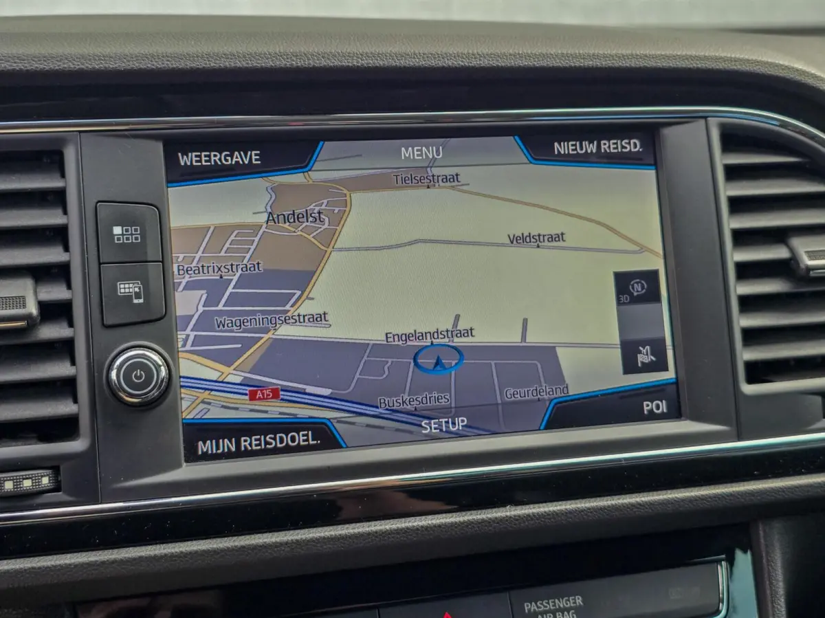 1.4 FR AUTOMAAT|CARPLAY|CAMERA|STOELVERW.