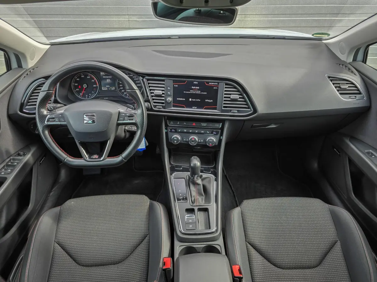 1.4 FR AUTOMAAT|CARPLAY|CAMERA|STOELVERW.
