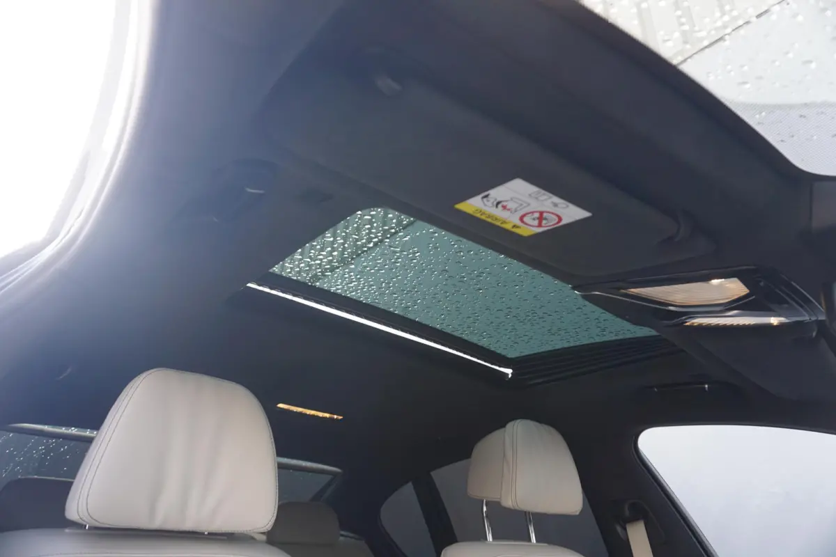 750i xDrive High Executive | Schuif-kanteldak | Bowers & Wilkins | Achterasbesturing | Driving Assistant Professional | Rondomzicht camera's