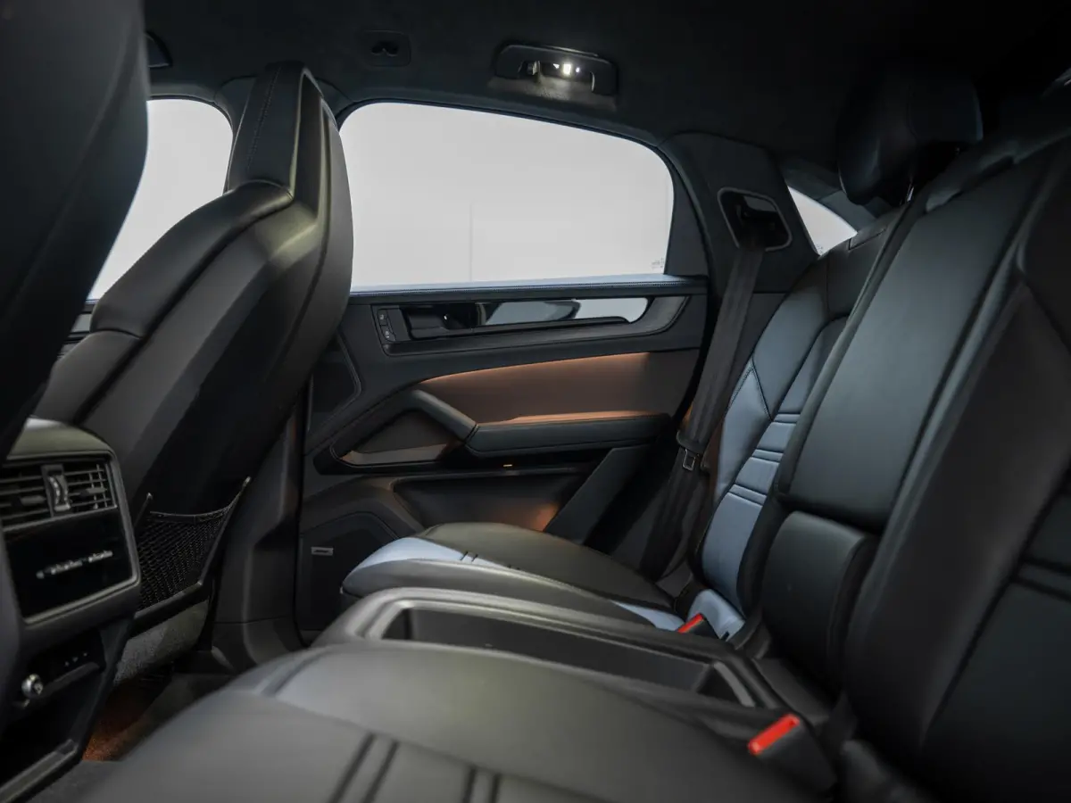4.0 Turbo E-Hybrid GT | Achterasbest. | InnoDrive | 18-weg | 360° |