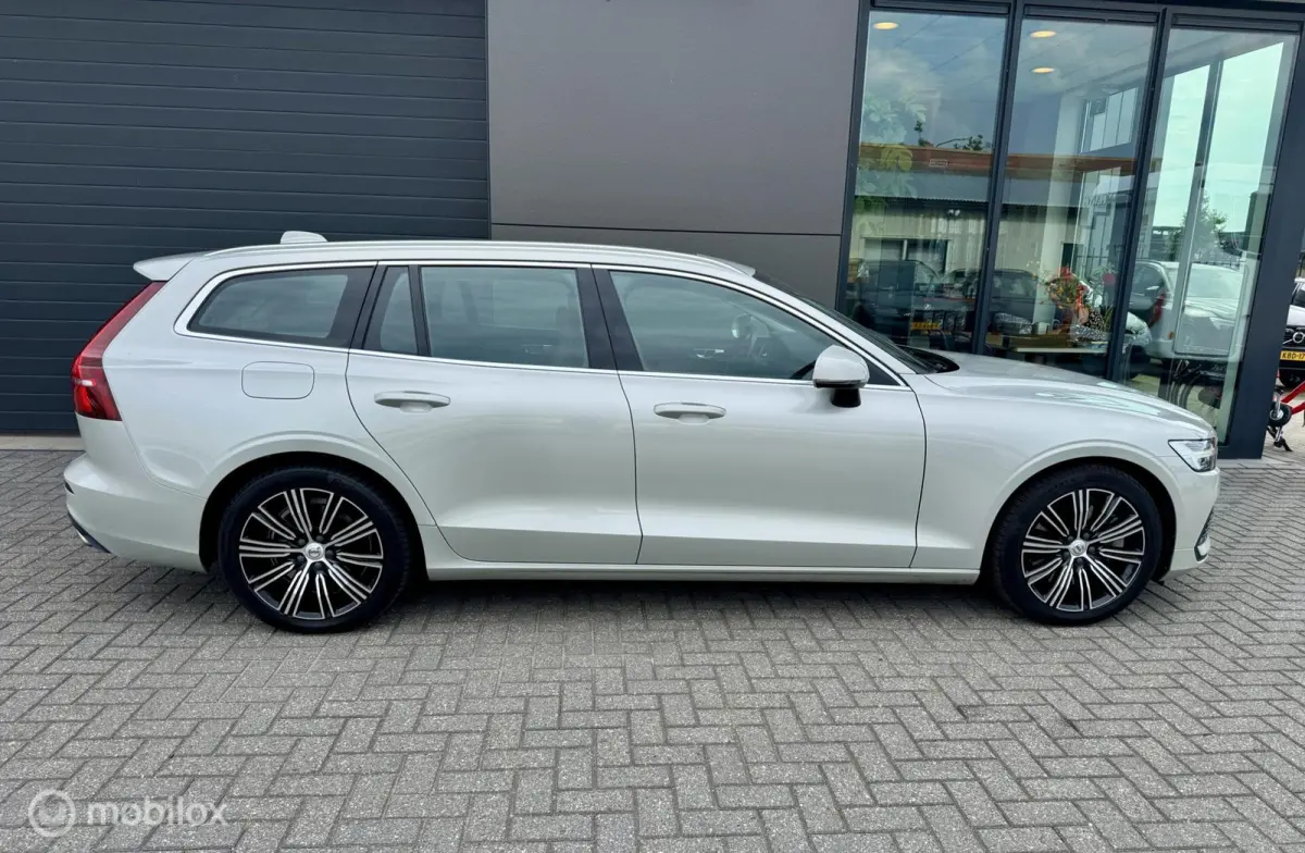 2.0 T8 Twin Engine AWD Inscription