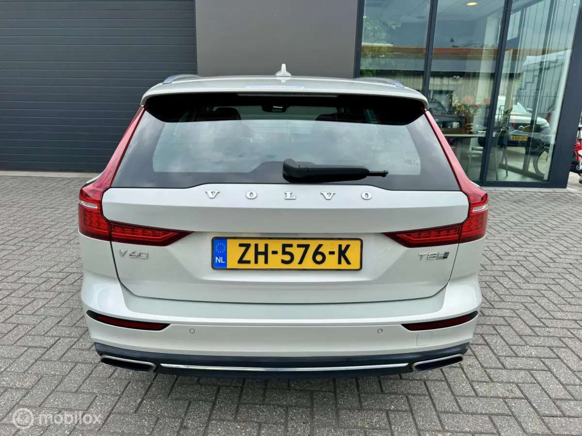 2.0 T8 Twin Engine AWD Inscription