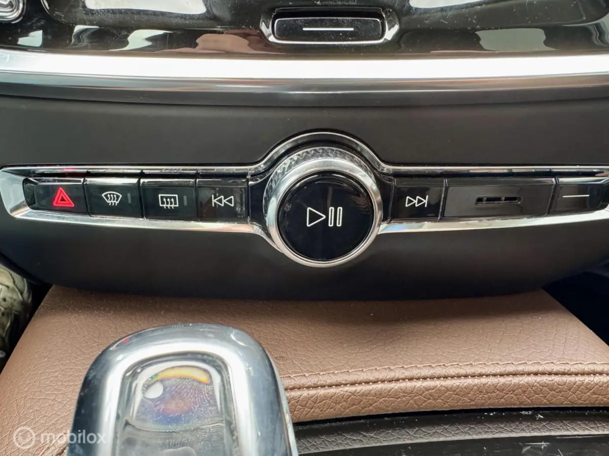 2.0 T8 Twin Engine AWD Inscription