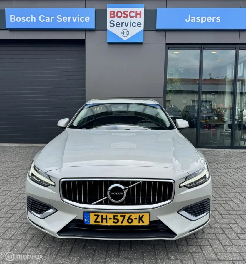 2.0 T8 Twin Engine AWD Inscription