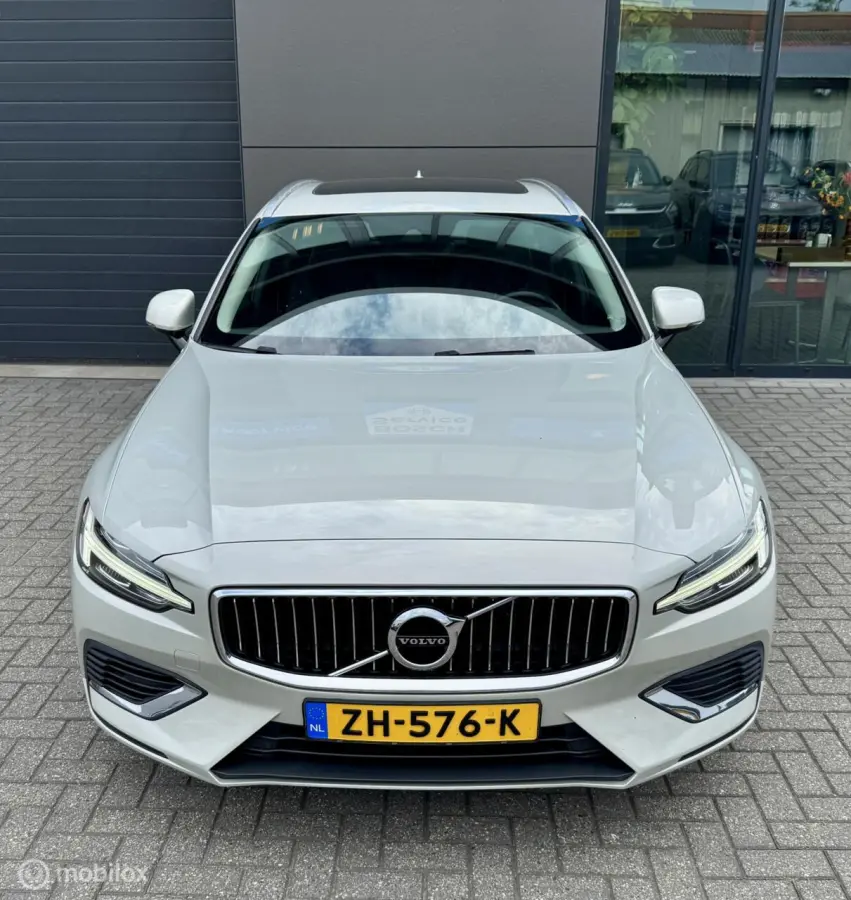 2.0 T8 Twin Engine AWD Inscription