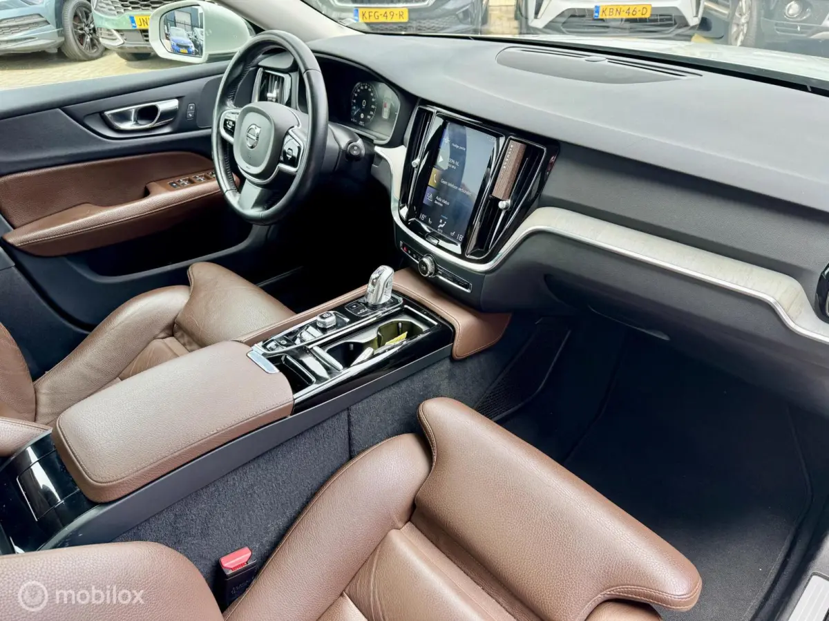 2.0 T8 Twin Engine AWD Inscription