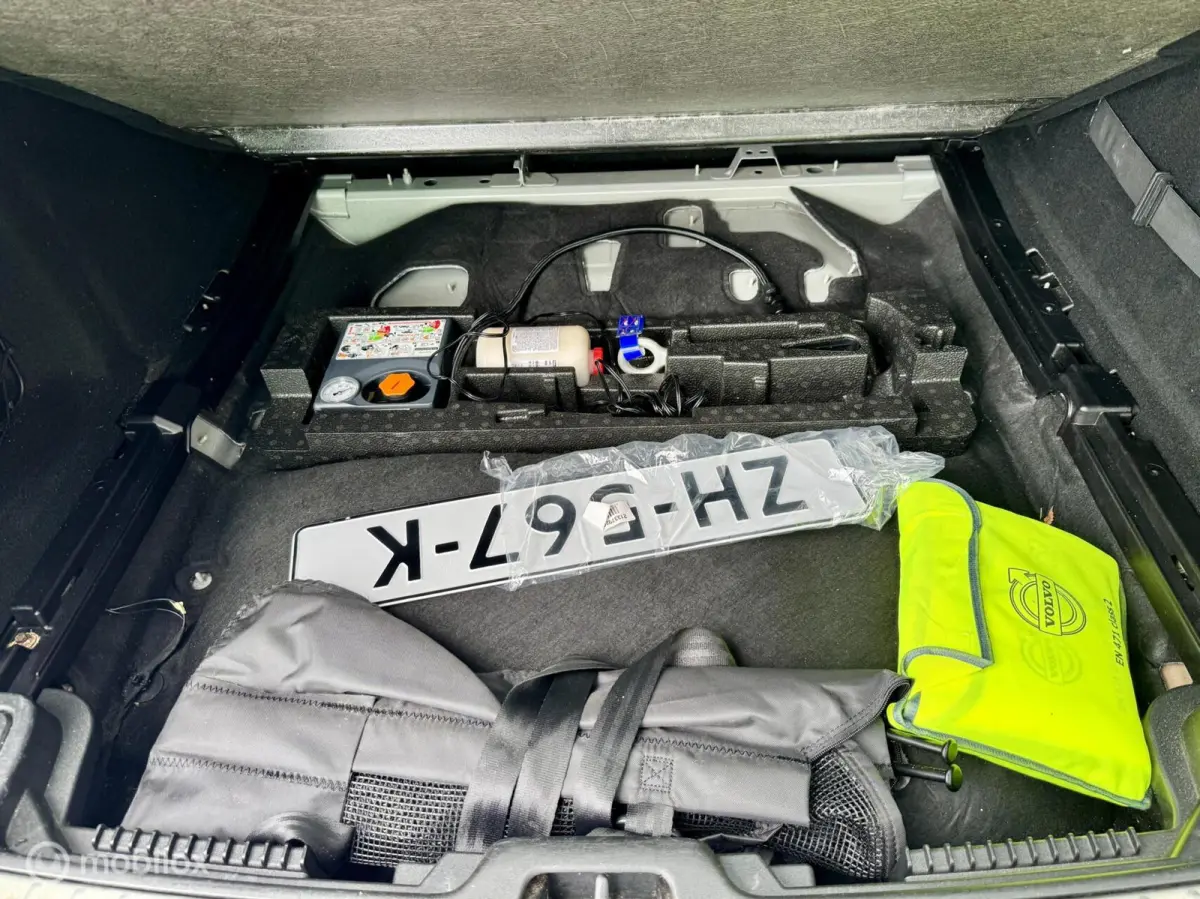 2.0 T8 Twin Engine AWD Inscription