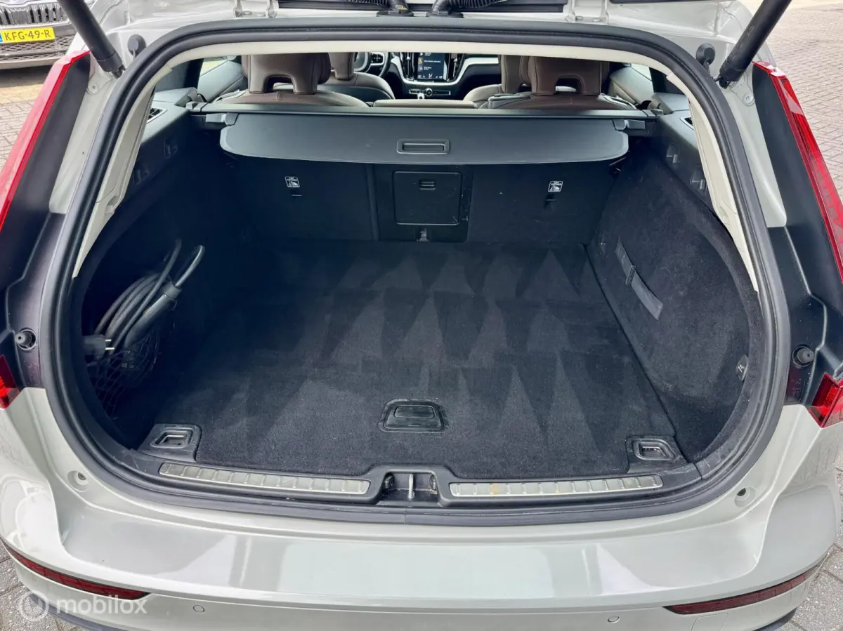2.0 T8 Twin Engine AWD Inscription