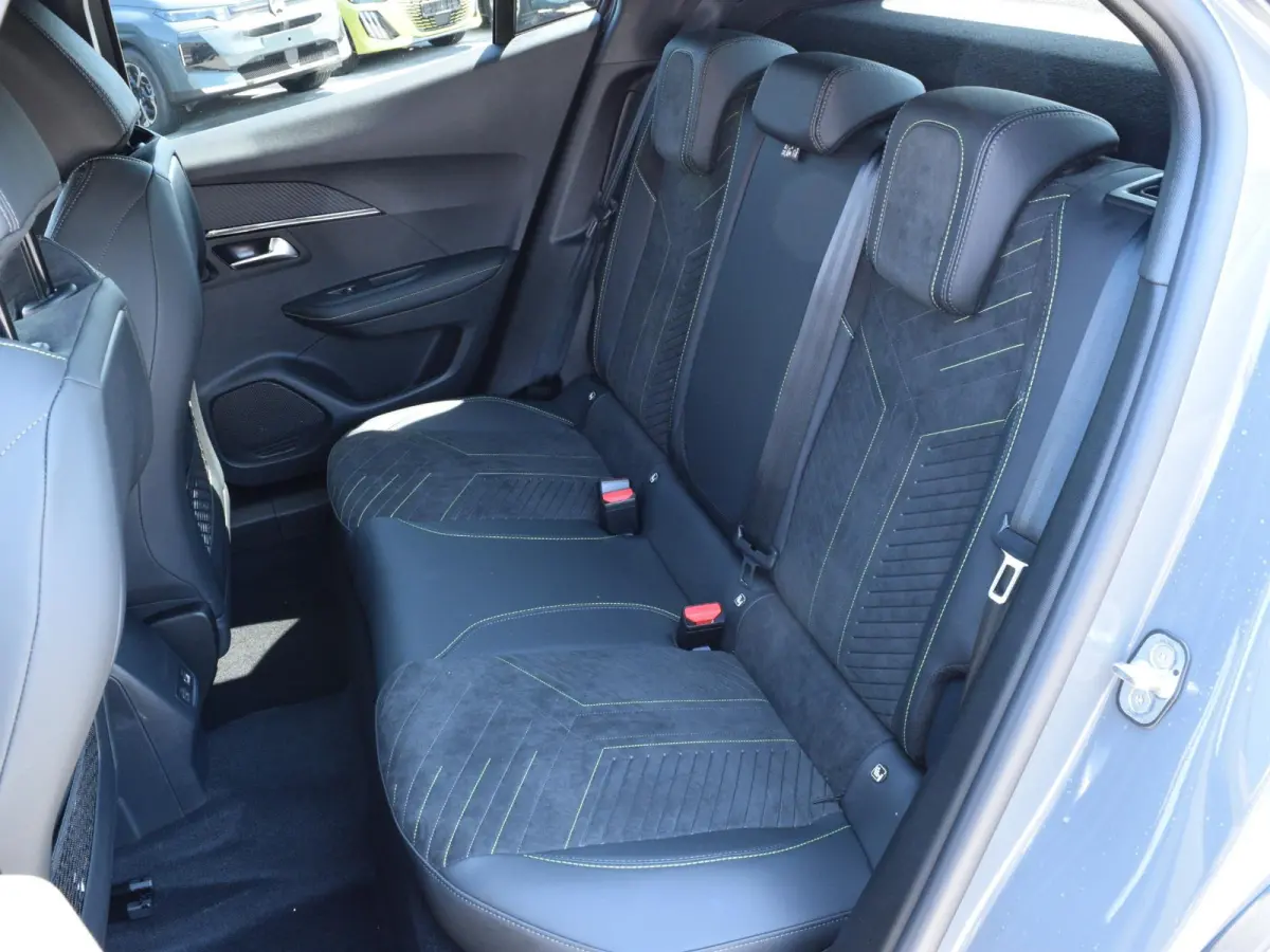 EV GT Avantage 54 kWh Warmtepomp l Alcantara interieur l 360 camera l Navigatie l adaptive cruise control