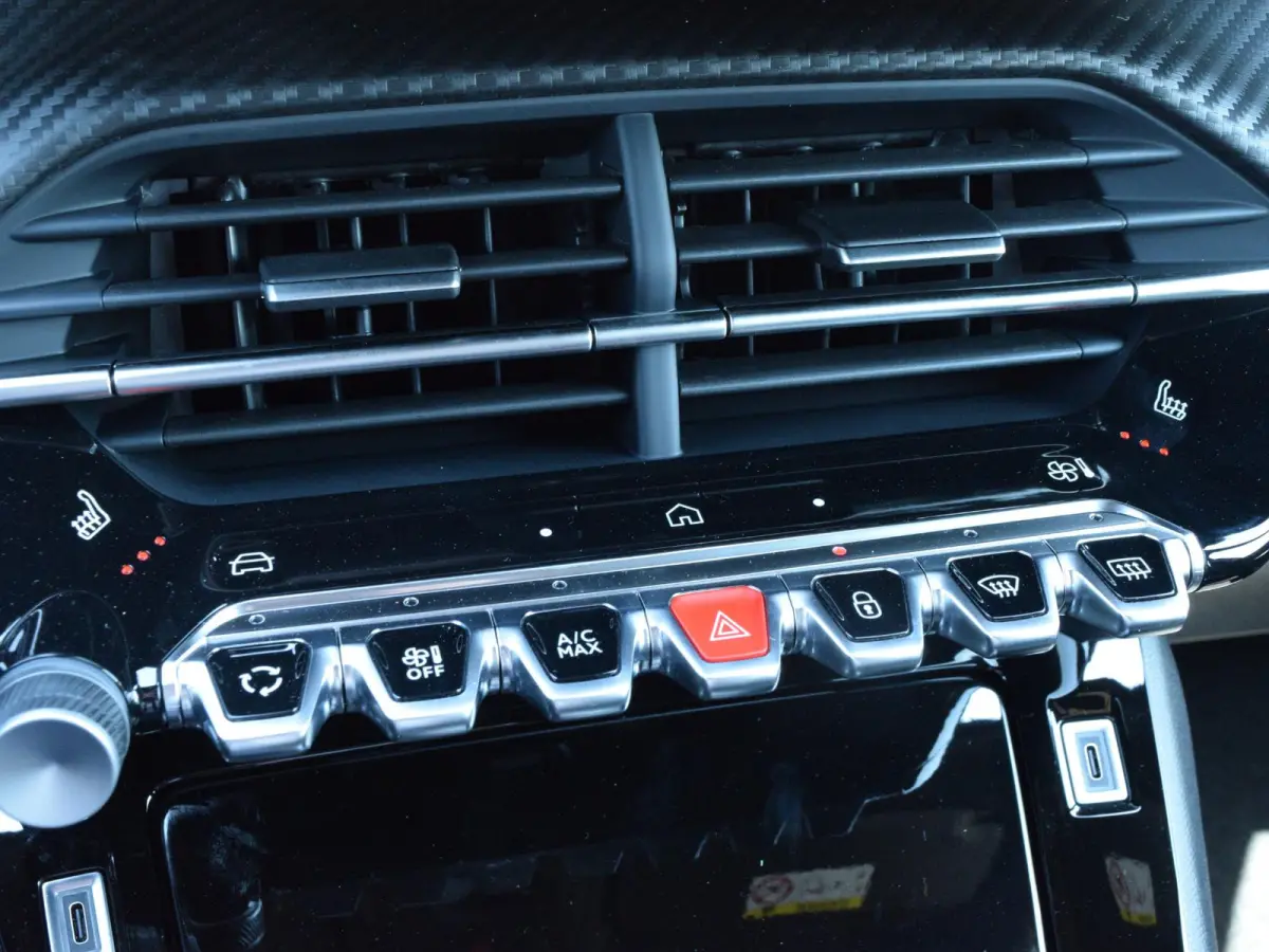 EV GT Avantage 54 kWh Warmtepomp l Alcantara interieur l 360 camera l Navigatie l adaptive cruise control
