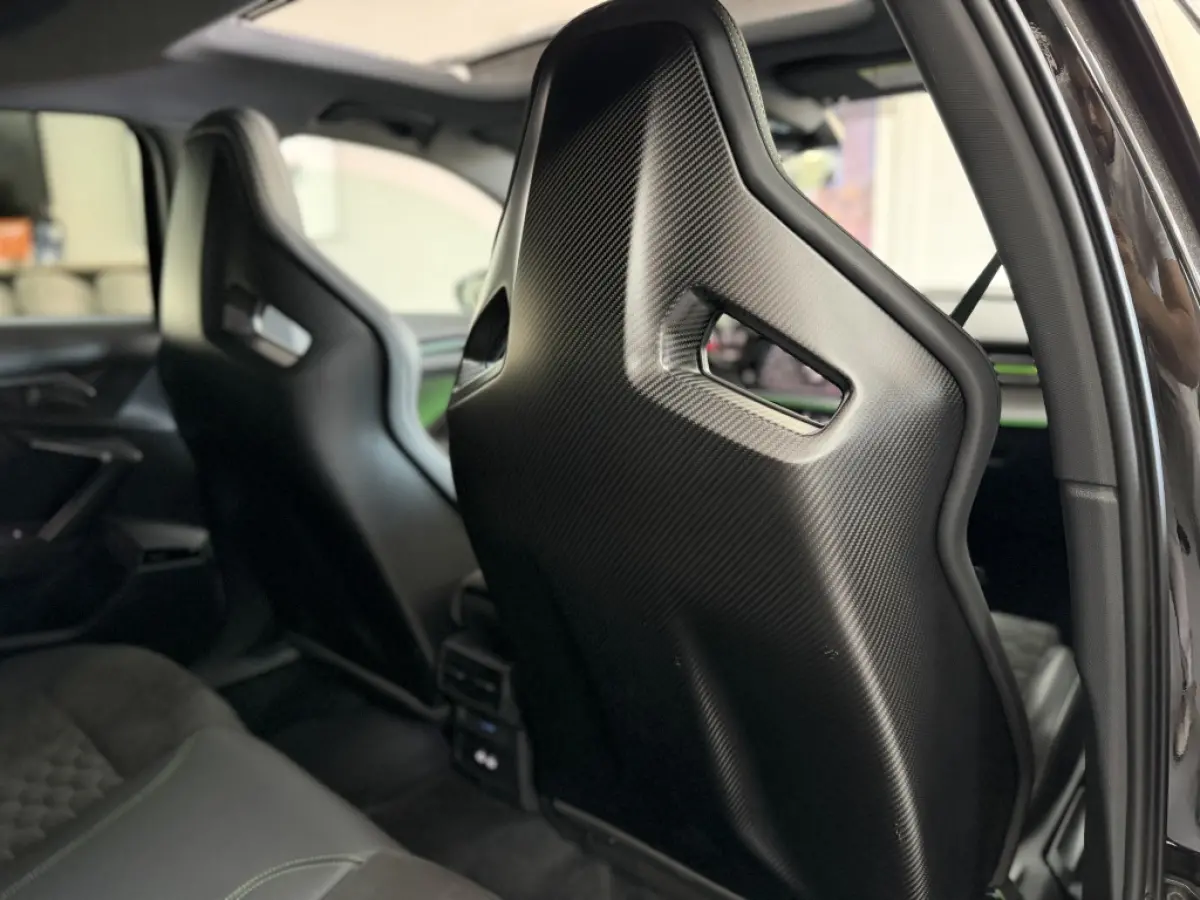 2.5 TFSI Quattro HULK ED. CARBON PANO