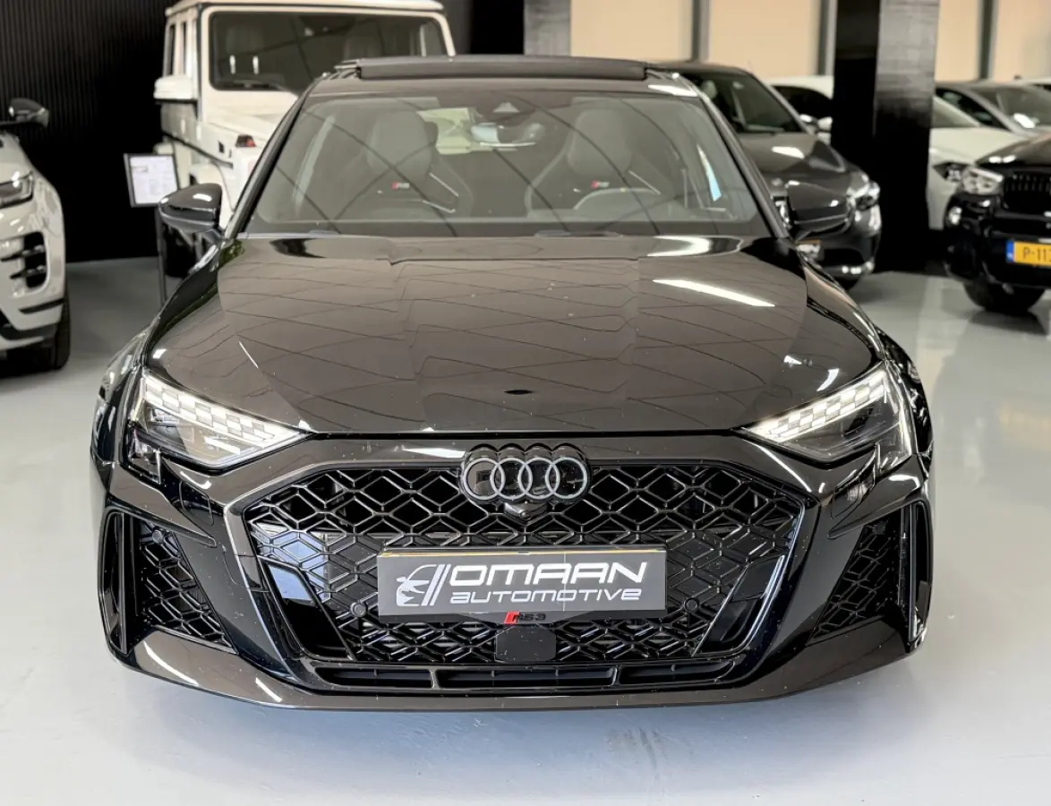 2.5 TFSI Quattro HULK ED. CARBON PANO