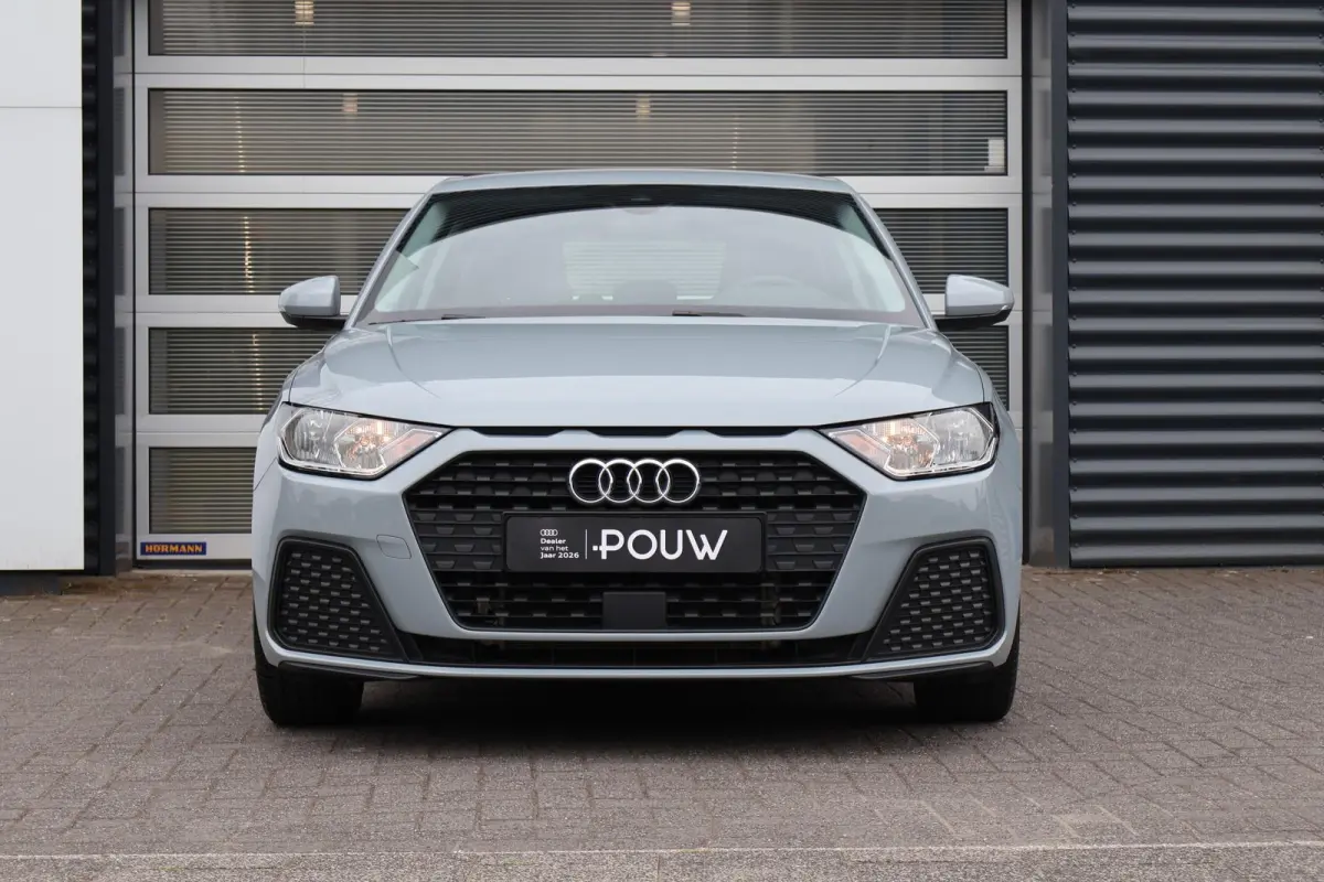 25 TFSI 95pk S-tronic | Ambient Lighting | Smartphone Interface | Climate Control | Cruise Control | Stoelverwarming