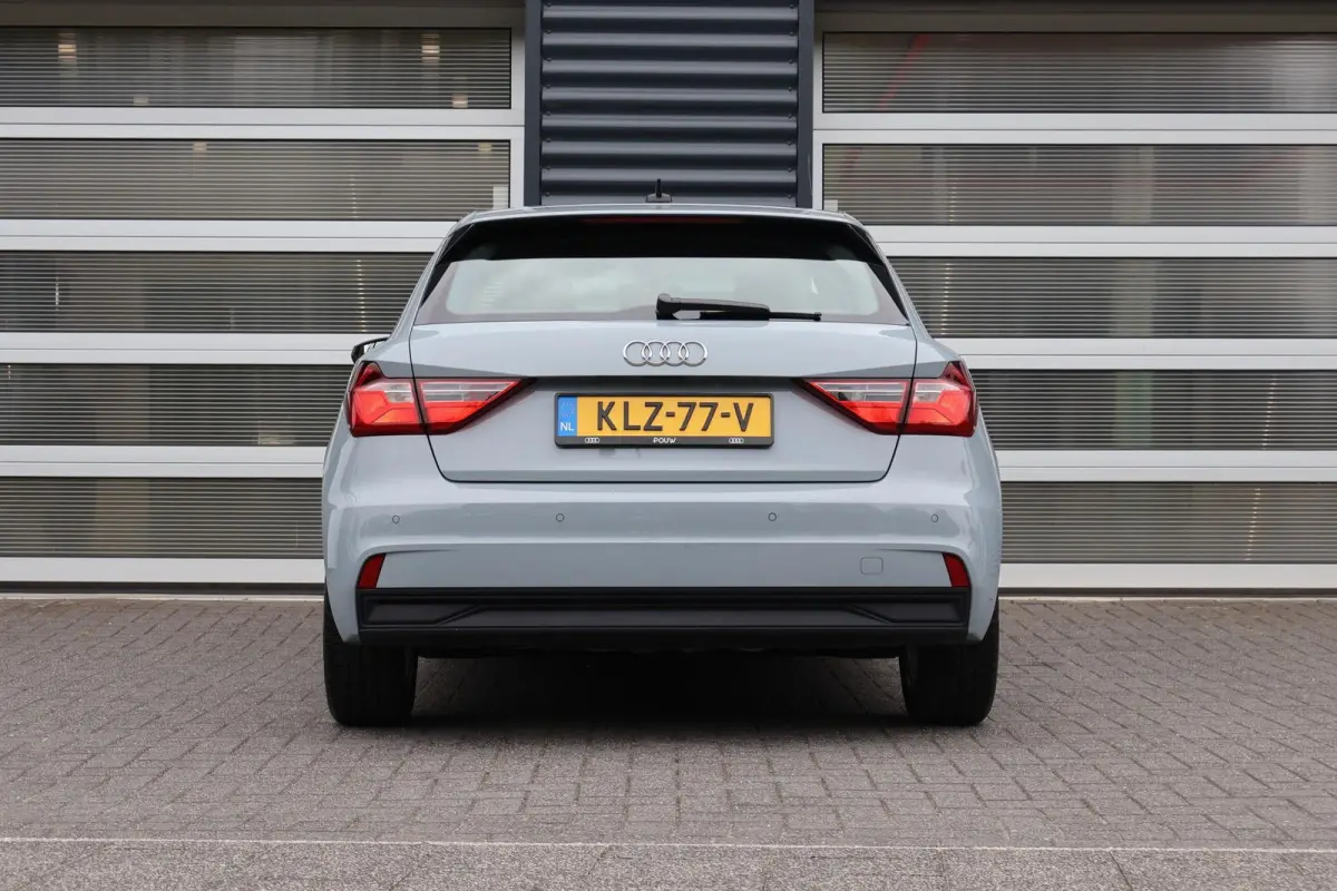 25 TFSI 95pk S-tronic | Ambient Lighting | Smartphone Interface | Climate Control | Cruise Control | Stoelverwarming