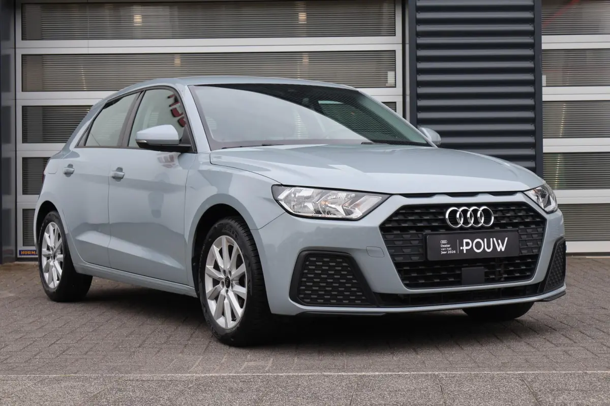 25 TFSI 95pk S-tronic | Ambient Lighting | Smartphone Interface | Climate Control | Cruise Control | Stoelverwarming