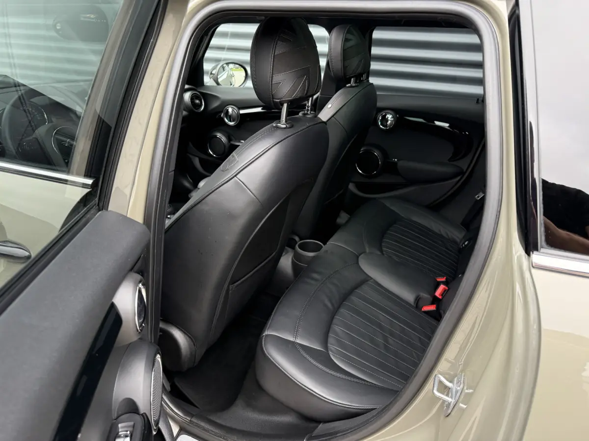 1.5 Cooper Leder/Camera/Panorama dak