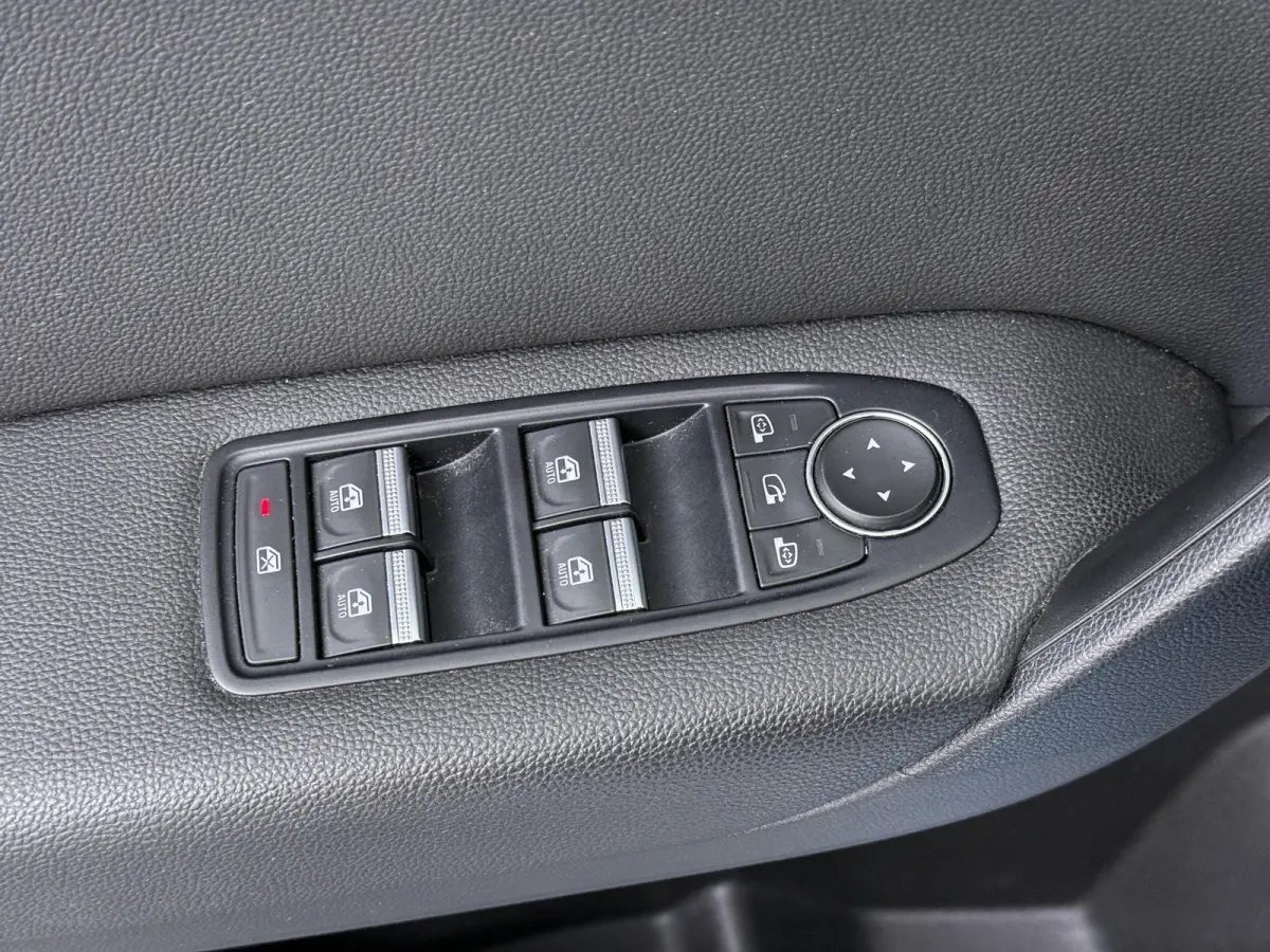TCe 140 EDC GPF Intens | AUTOMAAT | Apple Carplay/Android Auto |