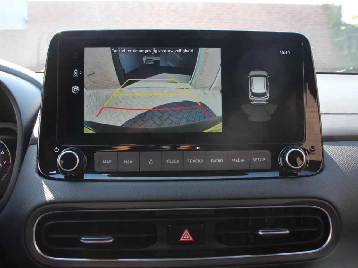 1.0 T-GDI Comfort Climate control Camera Cruise control Parkeersensoren LED Keyless Navigatie Apple Carplay/ Android Auto Lichtmetalen Velgen