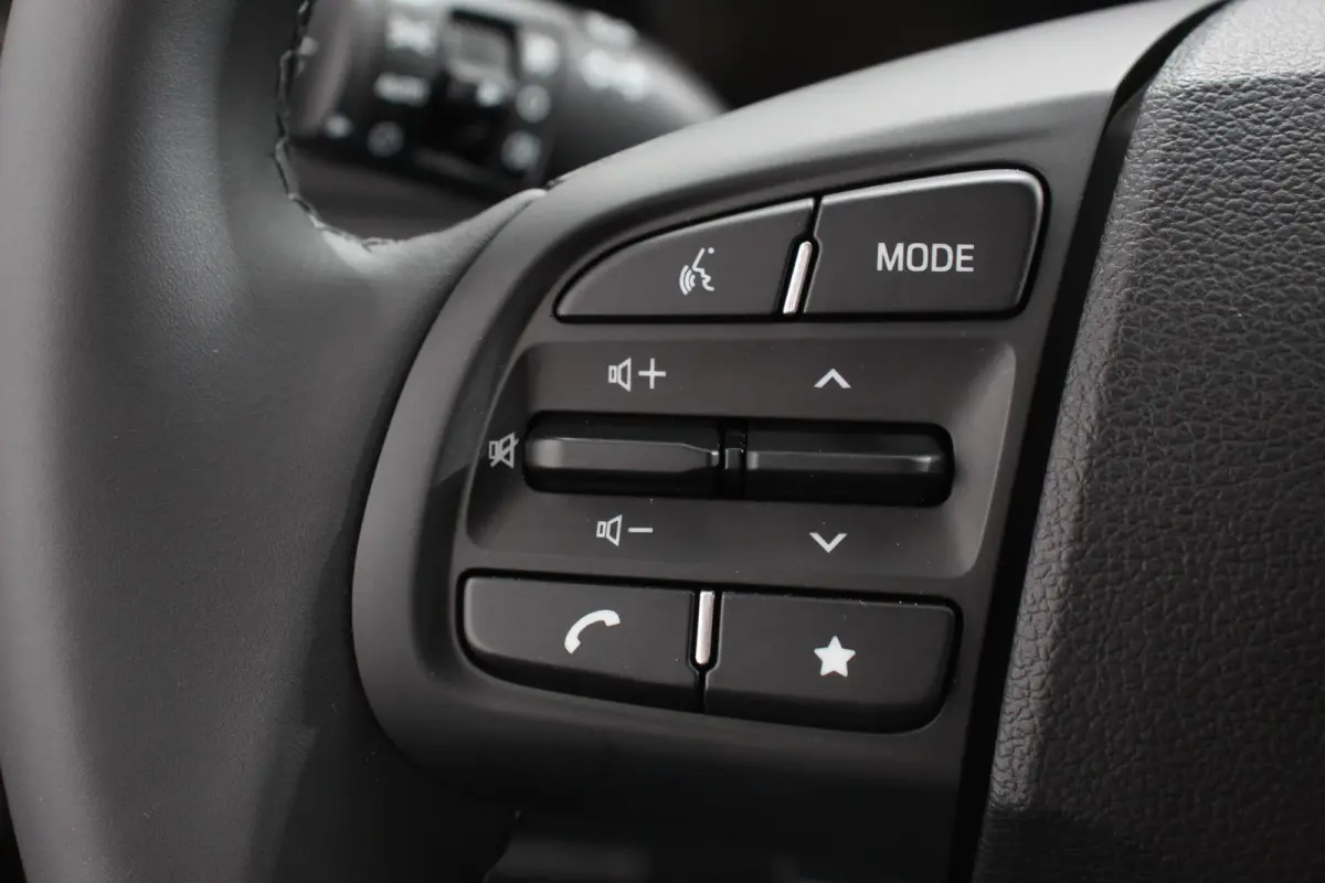 1.0 Automaat Comfort 5-zits Navigatie Apple Carplay/Android Auto Cruise Control DAB Airco