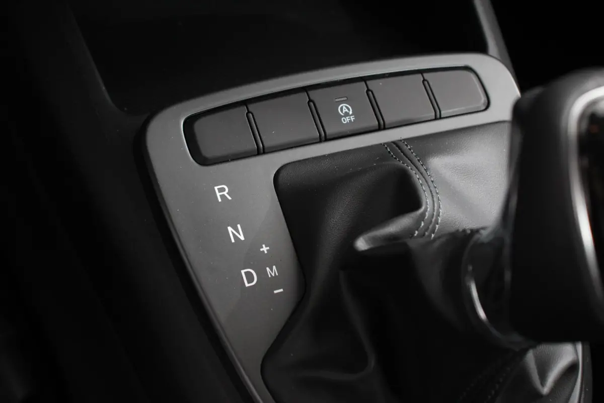1.0 Automaat Comfort 5-zits Navigatie Apple Carplay/Android Auto Cruise Control DAB Airco