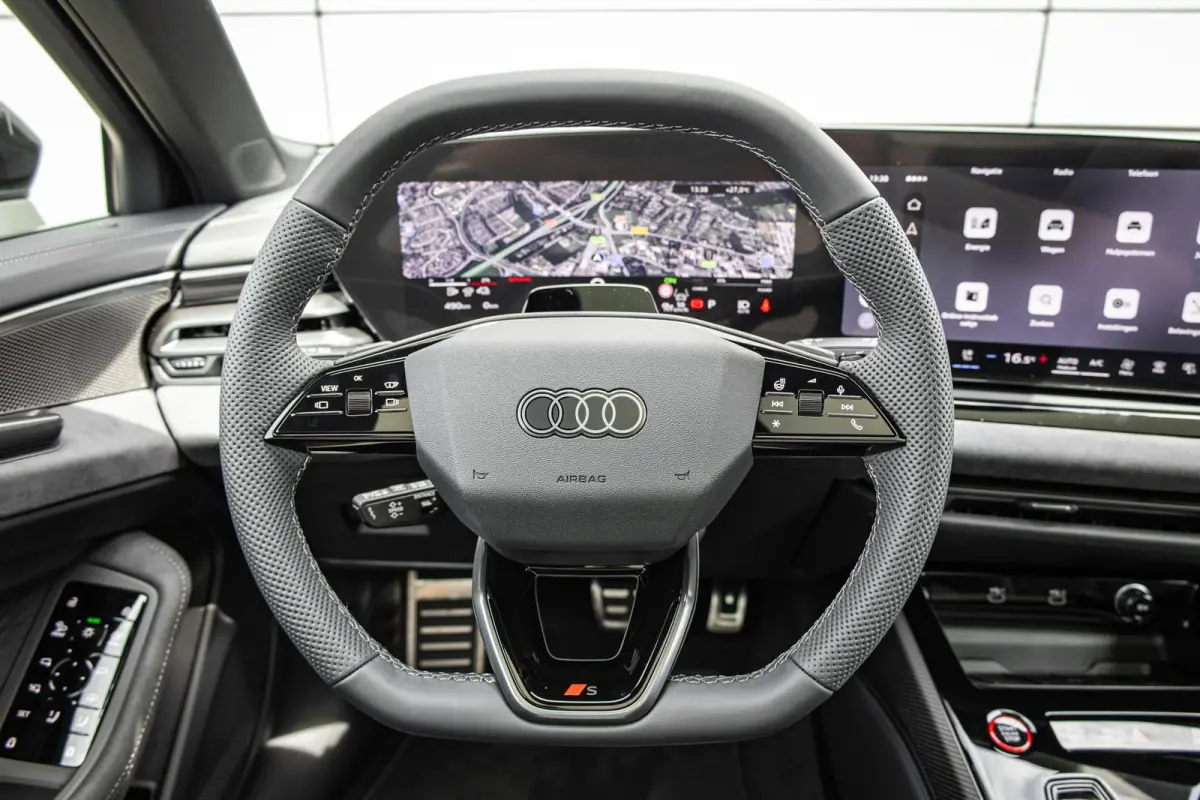 2.0 e-hybrid 367pk quattro S Edition Competition | Luchtvering | Tech Pro Pakket