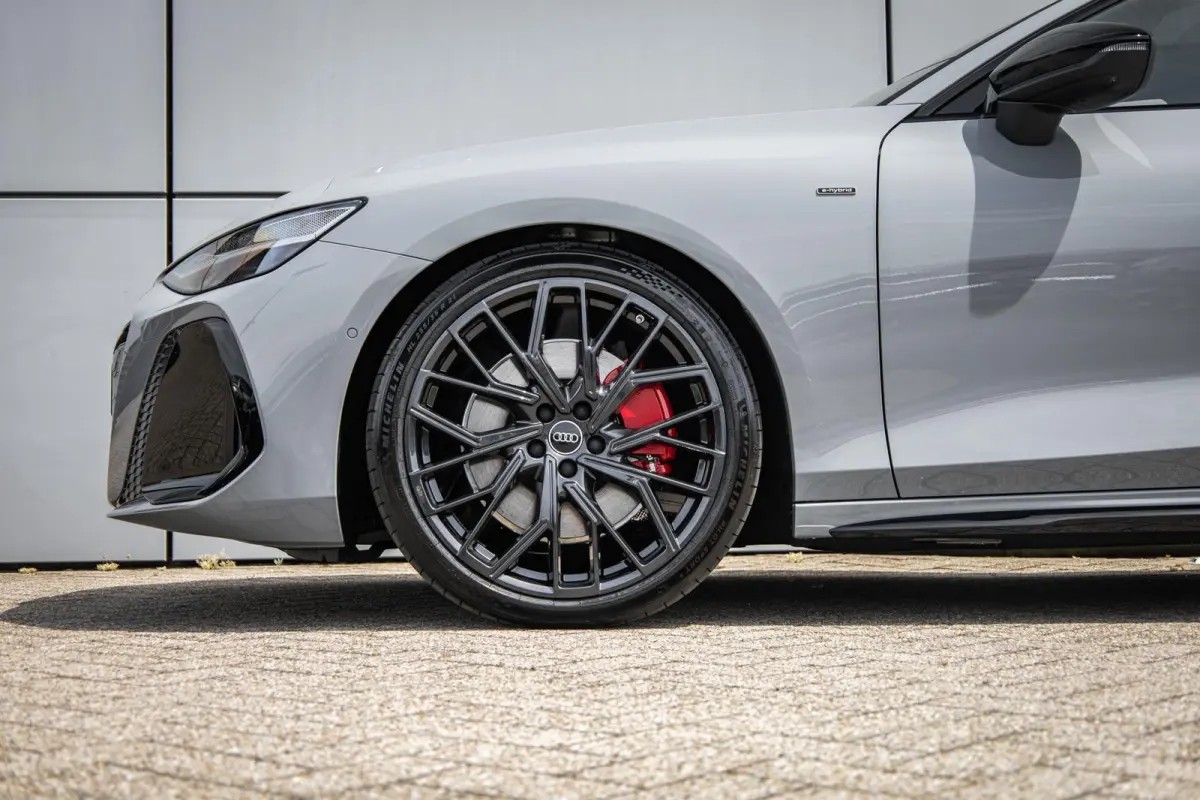 2.0 e-hybrid 367pk quattro S Edition Competition | Luchtvering | Tech Pro Pakket