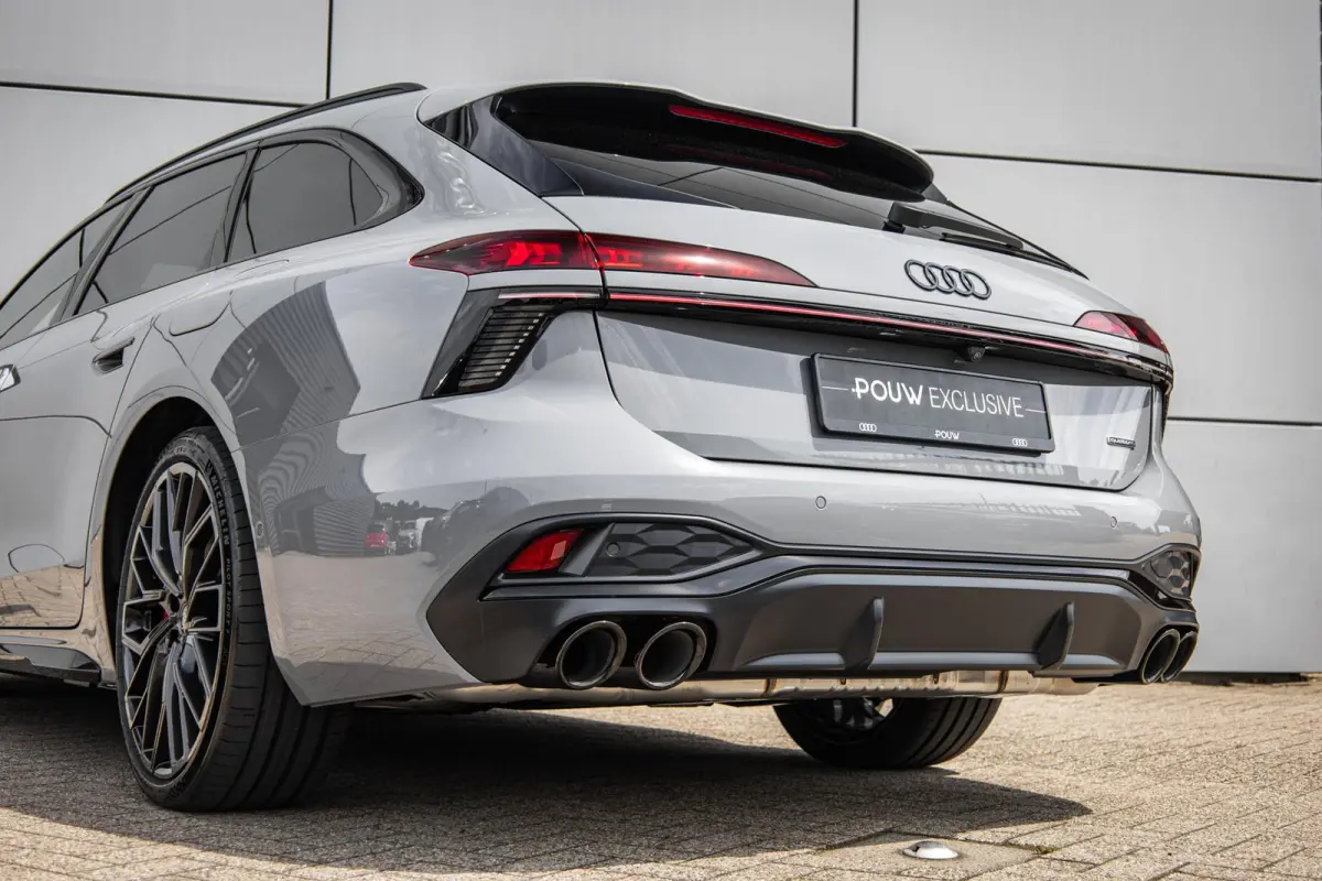 2.0 e-hybrid 367pk quattro S Edition Competition | Luchtvering | Tech Pro Pakket