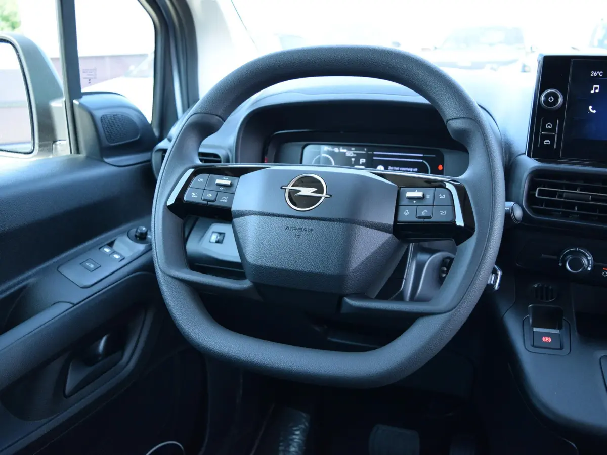 L1 50kWh | camera | Apple Carplay/Android Auto  | laadruimtebetimmering  | Comfort stoelen | rijklaarprijs