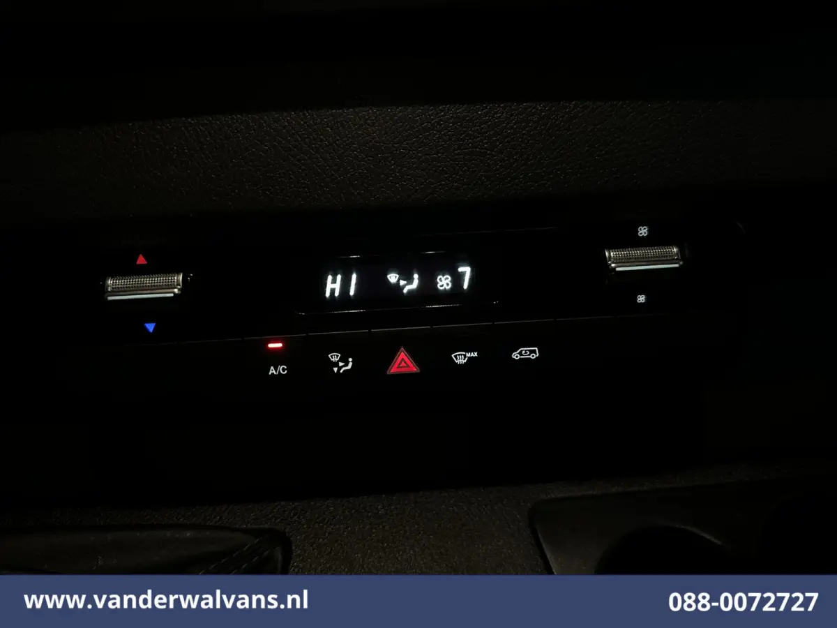 317 CDI 170pk L3H2 Euro6 Airco | Apple Carplay | Cruisecontrol | Stoelverwarming Android Auto, Parkeersensoren, Bijrijdersbank